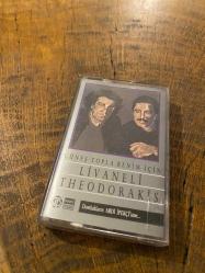 ZÜLFÜ LİVANELİ / THEODORAKİS - GÜNEŞ TOPLA BENİM İÇİN - KASET