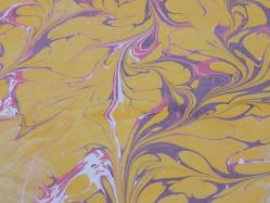 Ebru Sanatı - El İşi Ebru - Çiçek Desenli - Duvar Dekoru - Sanatçı: Muhammed Aydın - 2013 Tarihli - 50 cm x 35 cm - Sarı - Mor Ton