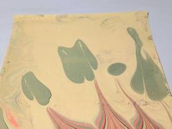 Ebru Sanatı - El İşi Ebru - Çiçek Desenli - Duvar Dekoru - Sanatçı: Muhammed Aydın - 2013 Tarihli - Yeşil - Kırmızı Renkli