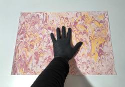 Ebru Sanatı - El İşi Ebru - Desenli - Duvar Dekoru - Sanatçı: Muhammed Aydın - 2013 Tarihli - Pempe Renkli