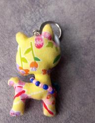 BEZ VE BONCUKTAN KEDİ  TEMALI ANAHTARLIK KONDİSYON YÜKSEK KOLEKSİYONLUK NADİR