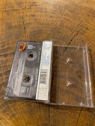 ÇELİK - SEVDAN GÖZÜMÜN BEBEĞİ - KASET