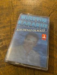 HÜSEYİN KARAKUŞ - ADI DENİZ OLMALI - KASET