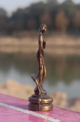 Minik pirinç Venüs Afrodit çıplak kadın biblo figür