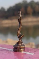 Minik pirinç Venüs Afrodit çıplak kadın biblo figür