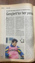 RADİKAL İKİ PAZAR DERGİSİ -3 AĞUSTOS 1997 — SAYI:43  FATİH ÖZGÜVEN - SEMRA SOMERSAN - TANIL BORA - ÜMİT KIVANÇ - ÖMER MADRA - BAHAR ÖCAL DÜZGÖREN - MERVE EROL - ZEKİNE TÜRKERİ - CEYLAN ÖZERENGİN GAITANİDOU - AYDIN DOĞAN - MEHMET Y. YILMAZ - TUĞRUL ERYILMAZ - GÜLDAL KIZILDEMİR - SEVİN OKYAY - ESEN KAROL - HALE ÇEVİKOĞLU - YEŞİM ÇOBANKENT - ASU MARO - ESMAHAN AYKOL - ARSAL TÜZÜNER - SEDEF İPER - ENDER YAKŞİ  KÖTÜ FİLMLER VE JIM CARREY - DEVLET ONA 6 AY BORÇLU - GENÇLERLİ'LER HER YANDA - ZATEN ANNEN DE DRIVE-IN'Dİ YAVRUM - YAŞAMA HAKKI ÖLME İZNİ - YUNANİSTAN'DA ASKERLİK - BENİMLE KONUŞ ONUNLA KONUŞMA - ROCK'IN DUAYENİ İSTANBUL'DAYDI - ÇEMBER MESELESİ - DİYARBAKIR'IN YAZARI - EKRANDA LEZBİYEN VAR - İĞRENÇ İNSANLAR KÖTÜ FİLMLER  - 32 SAYFA