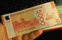 PARAGUAY 5.000 GUARANİES ÇİL POLİMER*