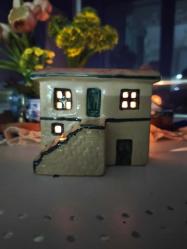 Avrupa Porselen mumluk. Farklı