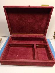 ÇY11----PİRİNÇ DEKORLU YAŞLI ÜÇ GÖZLÜ KUTU