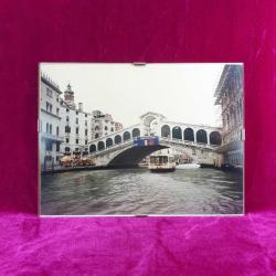 VINTAGE ORJİNAL ÇERÇEVESİNDE VENEDİK KANAL TEMALI 18 x 24 cm RENKLİ HATIRA FOTOĞRAF