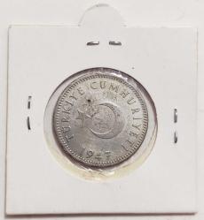 1947 Yılı Gümüş 1 Lira..