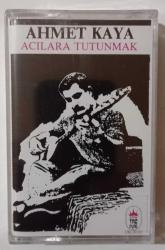 AHMET KAYA / Acılara tutunmak