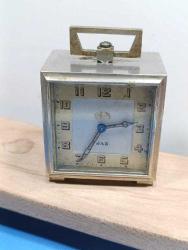 MS10----ARIZALI FRANSIZ CAZ MASA SAATİ