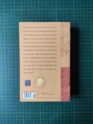 Karanlık Bir Dünyada Bilimin Mum Işığı