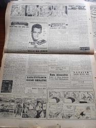 Cumhuriyet Gazetesi - Turkish Newspaper - 10 Haziran 1960 - unutulmaz gün yazan Nadir Nadi Başmakale - Hürriyet şehitlerini Dün Ankara'ya uğradık fotoğraf - Hürriyet şehitleri beyazıt'tan geçerken gözyaşı döken insanlar fotoğraf - yeni geçici açıklanmak üzere - Yıldız Teknik okulu'nda Dün bir protesto mitingi yapıldı fotoğraf - İETT'nin dağıttığı 835 paso iptal edildi - Şehit Ali İhsan Kalmaz'ın yazdığı şiir - Ankara Üniversitesi açıldı fotoğraf - Kore tugayı bir bölüğe indiriliyor - dümensiz gemi yazan Rikkat Köknar Yazı Dizisi - hayret ve dehşet yazan Burhan Felek - Nixon Rockfeller mücadelesi büyüdü - İstanbul radyosu programı - aktör Vedat Karaokçu vefat etti - bütün İstanbul Hürriyet şehitleri için ağladı fotoğraflar - şehitlerimizin naaşları Kadıköy'e geçirilmek üzere donanmamıza teslim ediliyor fotoğraf - bacağının kesilmesine rağmen o da arkadaşlarına karşı son vazifesini yapmak için yola çıkmıştı fotoğraf - bu genç şehitlerimiz senin yüz karandır Adnan Menderes pankartı foto