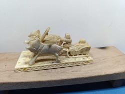 K231---RUS KEMİK EL YAPIMI KAR KIZAĞI BİBLO-FİGÜR