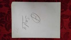 YEŞİLÇAM'IN YILDIZI HÜLYA KOÇYİĞİT'İN ORİJİNAL BÜYÜK BOY FOTOĞRAFI  - 24 x 18 cm EBADINDA - HÜLYA KOÇYİĞİT EVİNDE EL İŞİ YAPARKEN ÇEKİLMİŞ NET KALİTEDE BİR FOTOĞRAF. 1960'LAR