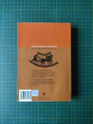 Antik Yunan'da Mitoloji. Masallar ve Söylenceler: Olympos'tan Hades'e, Parnassos'tan Elysion Bahçeleri'ne Savaşlarla Dinselliğin İç İçe Geçtiği Söylen