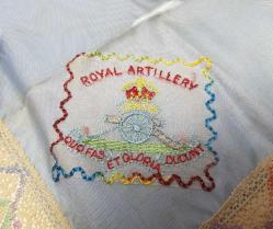 1. DÜNYA SAVAŞI - ÇANAKKALE SAVAŞI: KUTUSUNDA İNGİLİZ İPEK MENDİL