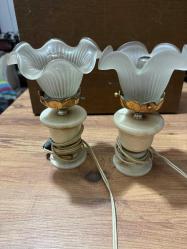 ABAJUR 2 ADET VİNTAGE LAMBA MERMER VE PİRİNÇTEN OLUŞAN LAMBALAR CAMLI ÇALIŞIR DURUMDA  BOY 26 CM