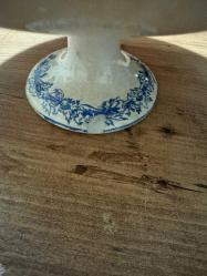 Antika Fransız yapımı Porselen Sunumluk Mavi Bordür (Bordure Bleue) 20. yüzyıl başları (yakl. 1890–1930) Meyve, tatlı veya dekoratif sunumluk  2 yerde ufak atık var fotoğraflarda görüldüğü gibi  Üst çapı 24 cm Ayak çapı 12 cm