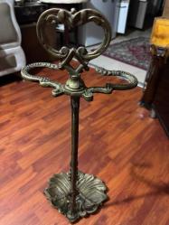 Antik pirinç şemsiyelik - baston ayaklık - şömine alet tutucu. 74 cm