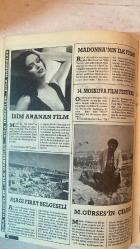 YENİ DÜNYA, VİDEO & MAGAZİN AYLIK VİDEO, SİNEMA, MAGAZİN DERGİSİ - TEMMUZ-AĞUSTOS 1985 - NAZAN SAATÇİ - CÜNEYT ARKIN - KARTAL BEY - HÜLYA AVŞAR - İBRAHİM TATLISES - MEHMET AYDIN - HÜLYA IŞIL - YADİGAR EJDER - SEVGİ SAYUNER - HİDAYET PELİT - KAZIM KARABEKİR - ÜMİT EFEKAN - MERAL ORHONŞAY - FARUK TANAZ - ERHAN CANAN - AYŞE TUNALI - BÜLENT BİLGİÇ - YILDIRIM GENÇER - BURT REYNOLDS - CLINT EASTWOOD  MELEK - NEŞELİ TATİL - PARA BABASI - KRALİÇE SHEENA - BLANCHE VE MARIE - BELA KAYNANA - MAVİ MAVİ - SUSKUN DUVARLAR - YUNUS GİBİ - ASSOLİST - HER DEVRİN KADINI - TERMİNATÖR - BEVERLY HILLS POLİSİ - CITY HEAT - KARTAL BEY - TAM TAKIM EKSİKSİZ 34 SAYFA
