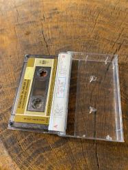 ÖLMEYEN SLOWLAR 3 - ENSTRMENTAL ROMANCE - KASET