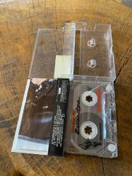 ZERRİN ÖZER - SEVİLDİĞİNİ BİL - KASET + POSTER