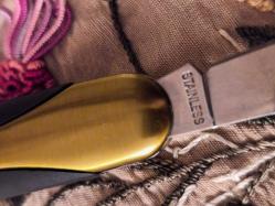 6 adet çakı. Hepsi bir.