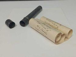 Antika Orijinal Osmanlı Dönem Kubur ve İçinde 2 Yaprak 4 Sayfa El Yazması