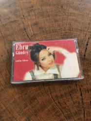 EBRU GÜNDEŞ - KURTLAR SOFRASI - KASET
