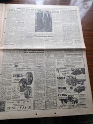 Hürriyet Gazetesi - Turkish Newspaper - 19 Kasım 1960 - İlk hareket Fazıl Akkoyunlu dün gece kabil'e gönderildi fotoğraf - İstanbul Üniversitesi Rektörü Sıddık Sami Onar Ankara palas'ta Milli Birlik komitesi üyeleri ile fotoğraf - İkinci milli birlik komitesinin ilk basın toplantısında Albay Yurdakuler artık bombalar patlatmak niyetinde değiliz dedi - kurucu meclis tasarısı Cemal Gürsel'e veriliyor - doğuda ağalar saltanatının sonu - Sıtkı Yırcalı Yüce divanda - Hollywood'un kralı ünvanlı Clark Gable karısının yanına gömülecek - İstanbul'da sinema tiyatro programı - Sabite Tur Gülerman Pekak gazinosunda - yumurcak filmi başrolde Muzaffer tema Münir Özkul Cebeci Park Sus sinemasında - biçimli göğüslere sahip olmak için -  Skoda - ölüm saçan yarasa filmi Ar sinemasında - Fenerbahçe Darüşşafaka basketbol maçı fotoğraf - Fenerbahçe Kıbrıs'a davet edildi - Beşiktaş'ın durumu yazan Eşref Şefik - Galatasaray basketbol takımı Dün çalıştı - Rostov takımı Yarın Taksim ile oynuyor