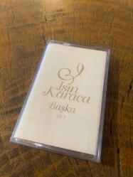 IŞIN KARACA - BAŞKA 33 / 3 - KASET (JELATİNİNDE)