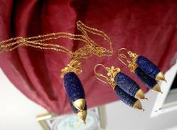 GÜMÜŞ ÜZERİ ALTIN KAPLAMA LAPİS LAZULİ TAŞLI KÜPE KOLYE TAKIM  DİKKAT...ZİNCİR GÜMÜŞ DEĞİLDİR