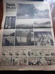 Hürriyet Gazetesi - Turkish Newspaper - 15 Aralık 1960 - boğazda 3 gemi yandı 51 kişi kayıp - Yugoslav tankeri Peter Zoraniç cayır cayır yanarken fotoğraf - facia sebebi 2 dev tankerin çarpışıp birden tutuşması - feci kazada Tarsus vapuru da yandı - Ölenlerden kaptan Cevdet Çubukçu Şekip Mumcu fotoğraf - kaza nasıl oldu krokisi - Grizu faciası 21 maden işçisi can verdi - Zonguldak'ta kozlu incir harmanı ocağı infilakinde 14 de yaralı var - Akbank - İstanbul'da sinema tiyatro programı - Fenerbahçe Galatasaray mühim maçı için çalışmalar fotoğraf - Ayhan Işık - Spor toto'nun 15. Haftasında 13 maçı bilen 70 kişi 2770 er lira alacaklar - 6-7 Eylül sanıkları kendilerini savundu - Adnan Menderes inkılabın samimiyetine yüzde yüz inanıyorum dedi fotoğraf - yepyeni bir silah Minuteman fotoğraf - boğazdaki Deniz faciasından fotoğraflar - denize akan alevler fotoğraf - Tarsus vapuru yanıyor fotoğraf - Gökler hakimi gordon karikatür - Fatoş karikatür -  Güngörmüşler karikatür - Ekrem Şen kayıp