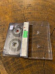 NİLÜFER - OLUR MU OLUR MU / GÖZÜNAYDIN - KASET