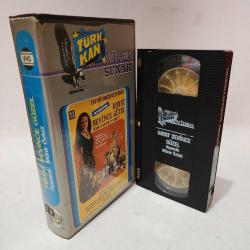 Hayat Sevince Güzel - Zeynep Değirmencioğlu VHS kaset