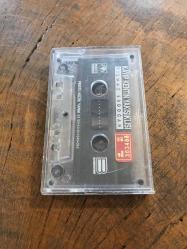 YILMAZ ERDOĞAN - KAYIP KENTİN YAKIŞIKLISI - KASET