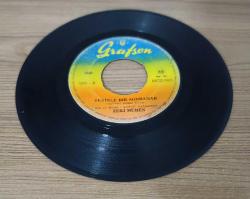 ZEKİ MÜREN--SENİNLE BİR SONBAHAR