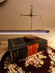 Pirinç ve Ahşap Terazi