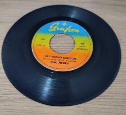 ZEKİ MÜREN-YAŞAMAYA BAK