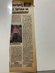 TERCÜMAN GAZETESİ KUPÜRÜ 32 x 11 cm ebatında Tek Yaprak 1980LER - TARİHTEN BUGÜNE İLHAN BARDAKÇI KÖŞE YAZISI -İlhan Bardakçı – Vahdettin – Abdülhamid – İngiliz Amiral – Prof. Dr. Fahir Armaoğlu – 31 MART TAHLİLİ