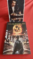 Açlık Oyunları Dünyası - Film Kitabı - RENKLİ RESİMLİ KUŞE BASKI 1.BASKI