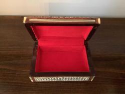 SEDEF KAKMALI AHŞAP KUTU