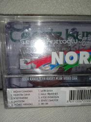 Kaset Cengiz Kurtoğlu sensiz olmuyor albümü.orijinal ambalajında sıfır koleksiyonluk