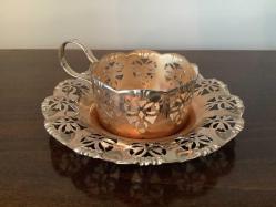 LOT.12 » GÜMÜŞ KAPLAMA BARDAK ZARFI VE ALTLIĞI