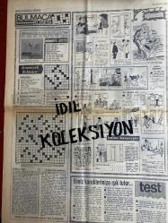HAFTA SONU GAZETESİ DOĞUM GÜNÜ GAZETESİ (TURKİSH NEWSPAPER) - 14 MART 1970 - Yıl:4 Sayı:165 -Yeni Çıkan Plaklar listesi -Zeki Tükel-Büyükgürbüz (muğlak)–Durul Gence–Nilüfer Koçyiğit–Pervin Par–Figen Say–Engin Çağlar–Füsun Önal–Zeki Çetin–Müslüman olan Figen Say (metinde geçiş)–Göksel Arsoy–Suna Günay–Adnan Şenses–Esin Gülsoy–Öztürk Serengil–Nezahat Bayram–Belgin Doruk–Fatma Girik–Mine Hanzade–Menekşe–Uğur Güçlü–Sevim Şengül–Ateş Böceği Yalçın–Nur Peri–Erol Büyükburç–Sevda Ferdag–Onassis–Callas–Sidney Poitier–Beatty–Lale Belkıs–Füsun Önal–Kamil Şükun–Ajda Pekkan–Ümit Yaşar Oğuzcan (Şiir köşesi)–Asuman Çevikkalp–Halit Araboğlu–Selahattin Sarıkaya–Genç Osman–Nuri Nisa Toksöz–Yener Şen–Oktay Tem–Mübcecel Ardali (muğlak)–Ömür Göksel–Haluk Güneylı–Polat Türe–İsmet Nedim–Sedat Albay–Yıldırım Gürses–Nuray Akın–Neşe Karaböcek–Reyhan–Orhan Şener–Zeki Müren Söhretlerin içyüzü–Okurlarımız Durul Gence 10 Anadolu konserlerine bedava girecek–Bedava etek dağıtıyoruz–Nilüfer Koçyiğit için annesi bir mi
