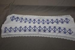 Mavi Kanaviçe YASTIK  100 x 95 cm