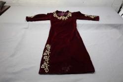 1950 AİT KIRMIZI KADİFE BİNDALI